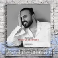 دانلود آهنگ فرقی نداره موت مشکی باشه یا بور هر جا که میریم میشه همه چشا رو تو زوم